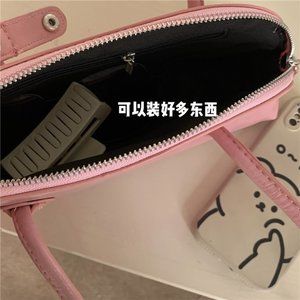 2021 French fashion shoulder bag